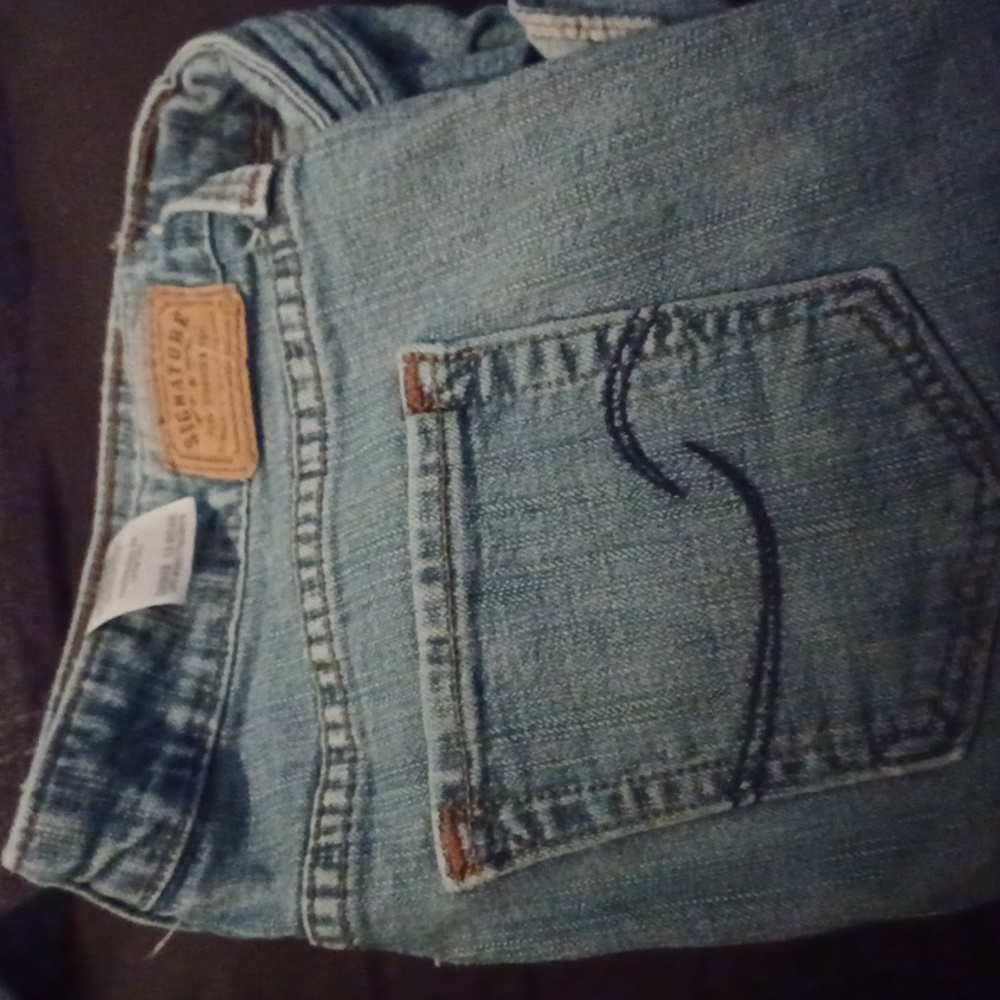 Levi jeans